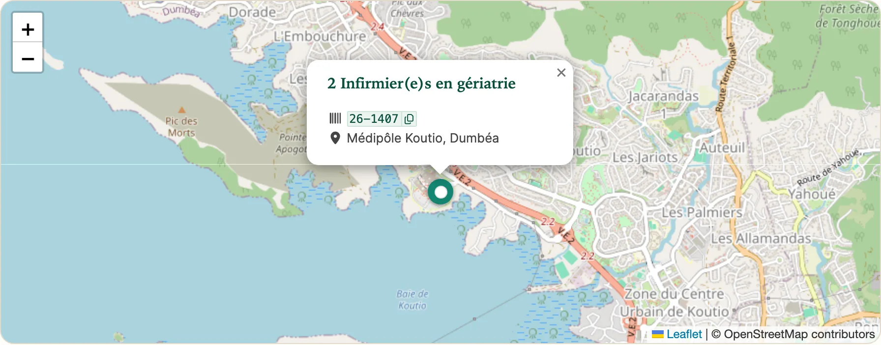 Carte OpenStreetMap intégrée à une fiche d'offre, avec le lieu de travail marqué d'un repère et une bulle indiquant l'intitulé du poste, sa référence et l'adresse.